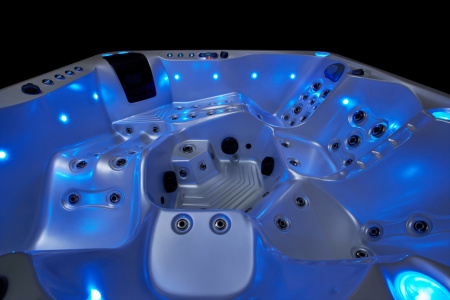 Гидромассажный СПА бассейн Joyee SPA Seattle